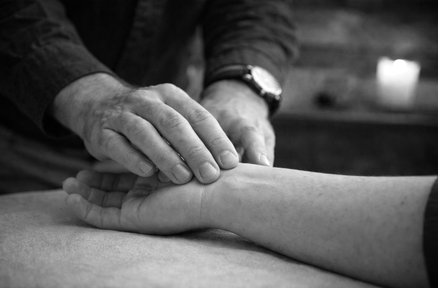 Hands during acupuncture session